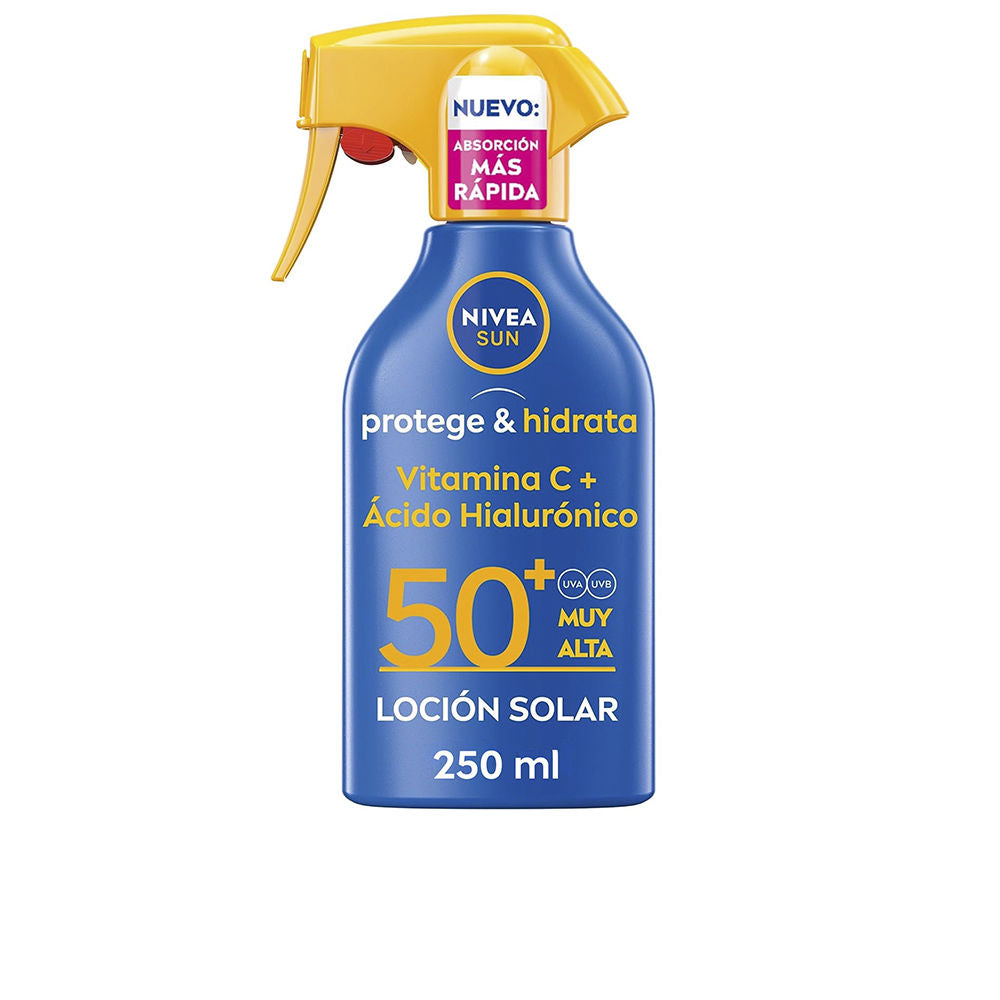 SUN PROTECTS & HYDRATES sun lotion spray SPF50+