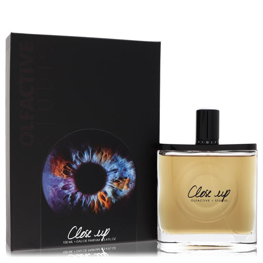 Olfactive Studio Close Up by Olfactive Studio - Eau De Parfum Spray (Unisex) 3.3 oz